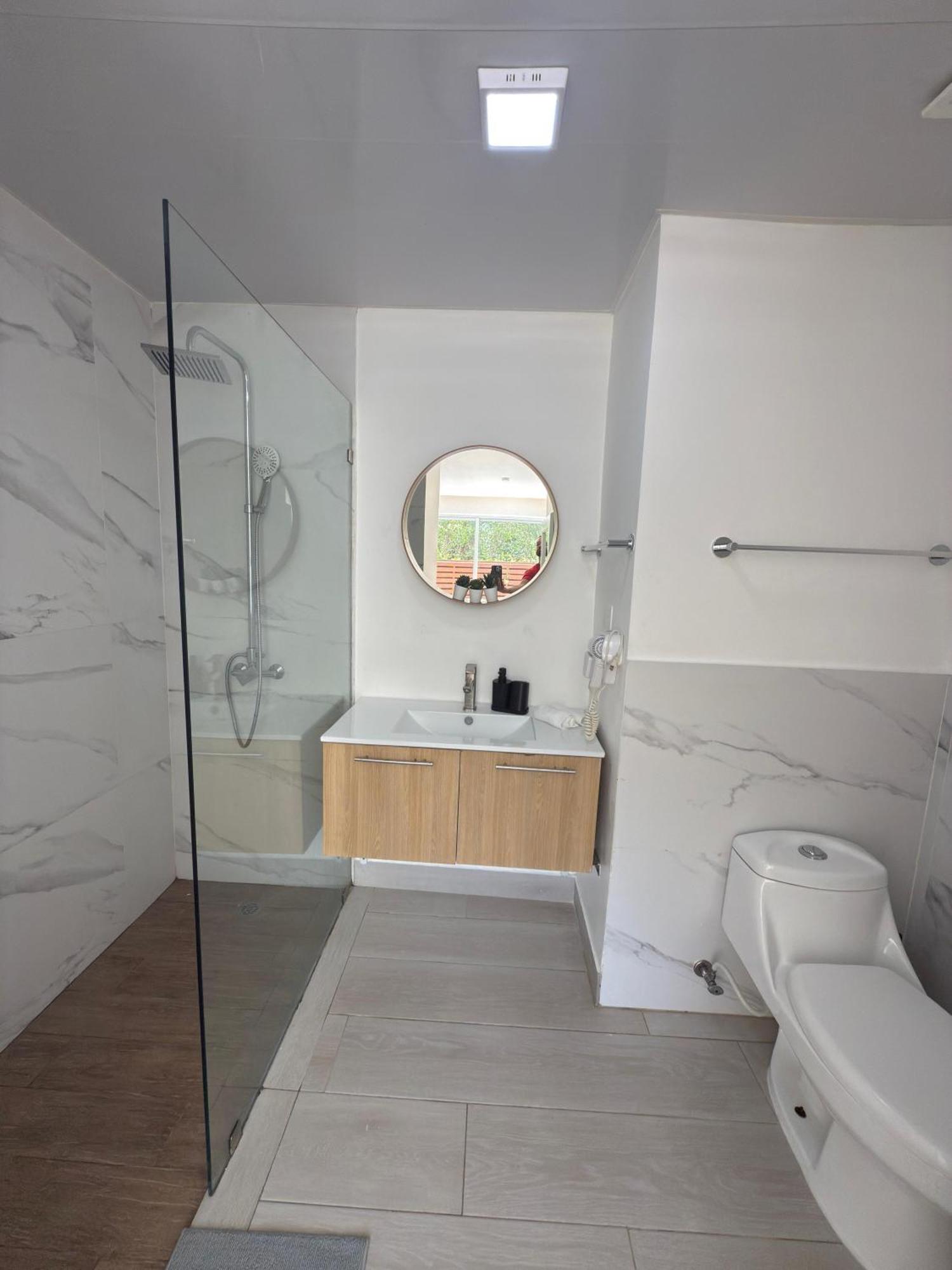 Blue Coast Apartment - Vibe Dominicus La Laguna ภายนอก รูปภาพ